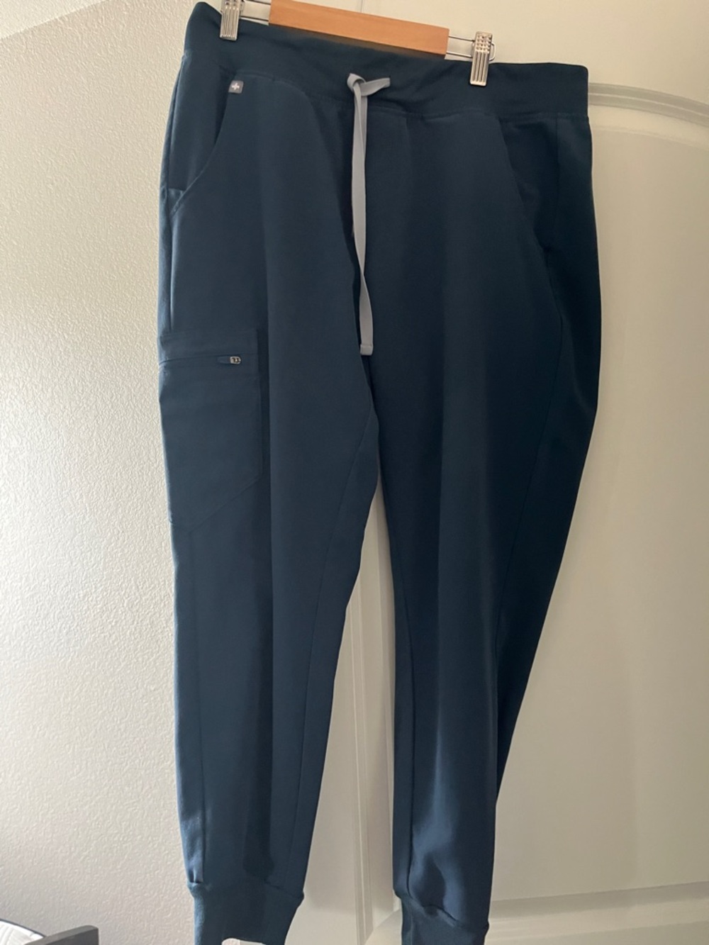 Figs Women's indigo blue Scrub Joggers with Contrast Drawstring